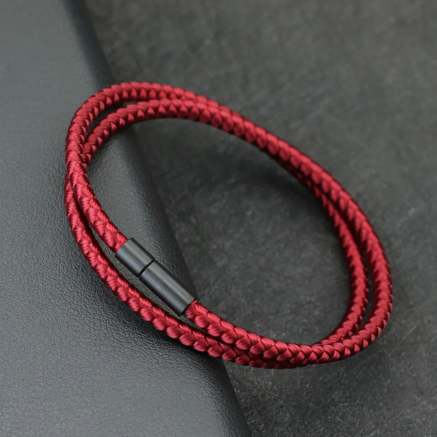 Braceletee Men's Simple Keel Rope Bracelet.